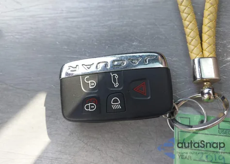 2019 Jaguar F-Pace 25T Premium/30T Premium из США, поврежденный, VIN SADCJ2GX7KA367844